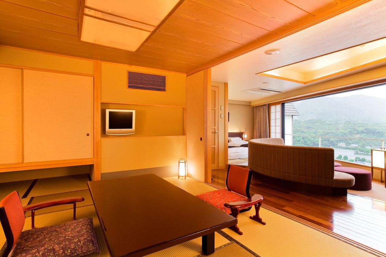 Yumoto Konpira Onsen Hananoyu Kobaitei Hotel Kotohira Buitenkant foto