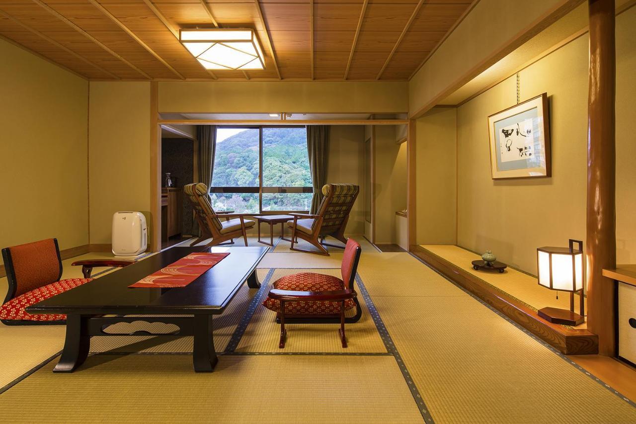 Yumoto Konpira Onsen Hananoyu Kobaitei Hotel Kotohira Buitenkant foto